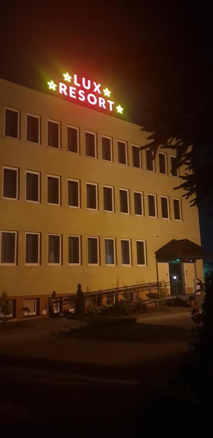 Lux Resort Kraśnik 外观 照片