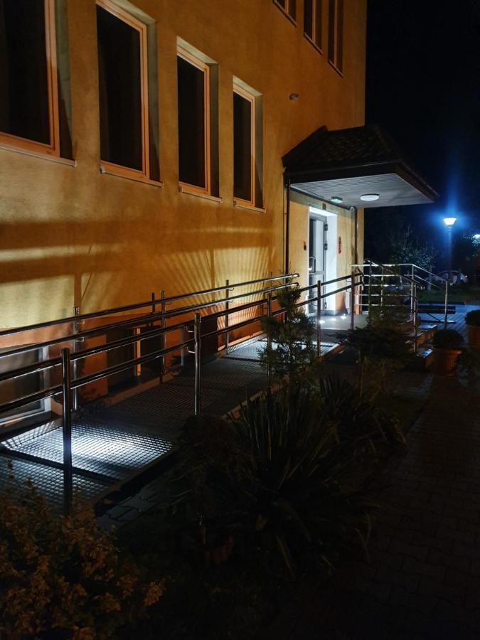 Lux Resort Kraśnik 外观 照片